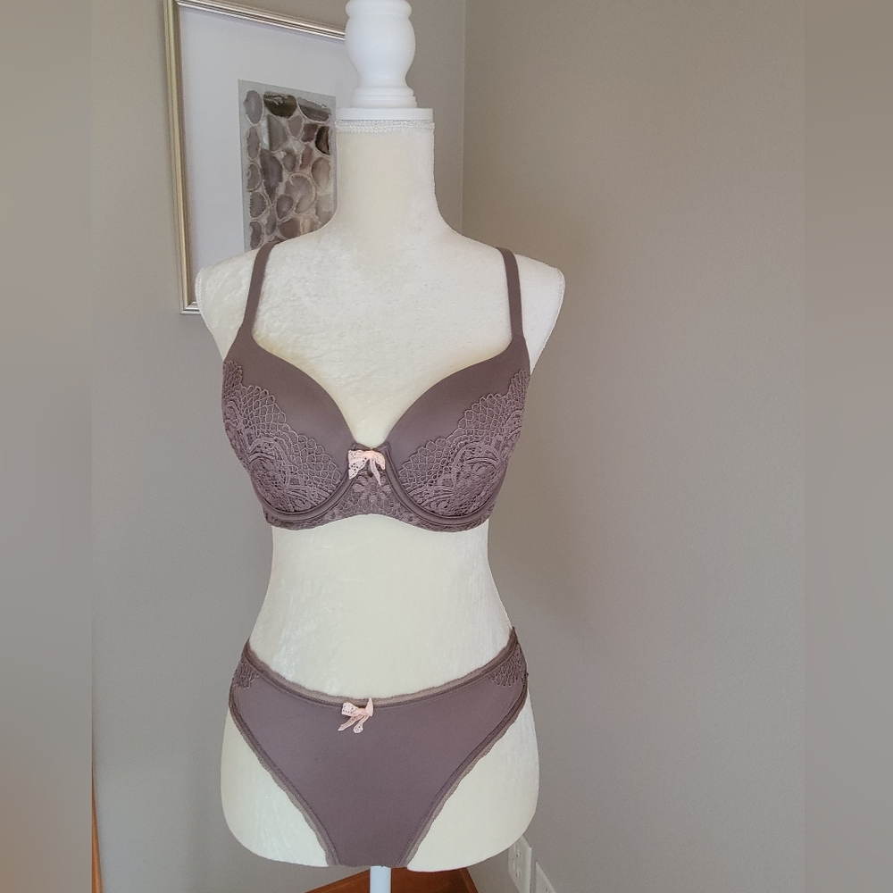 Body by Victoria Matched Set